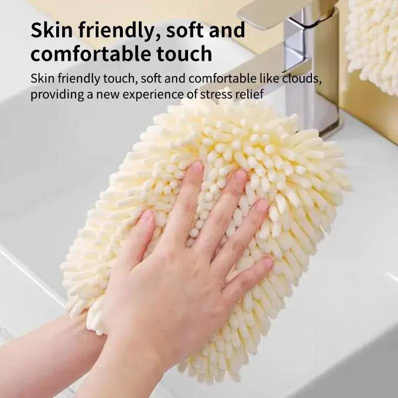 Skin-friendly chenille hand towel offering ultra softness and absorbency for a luxurious drying experience.