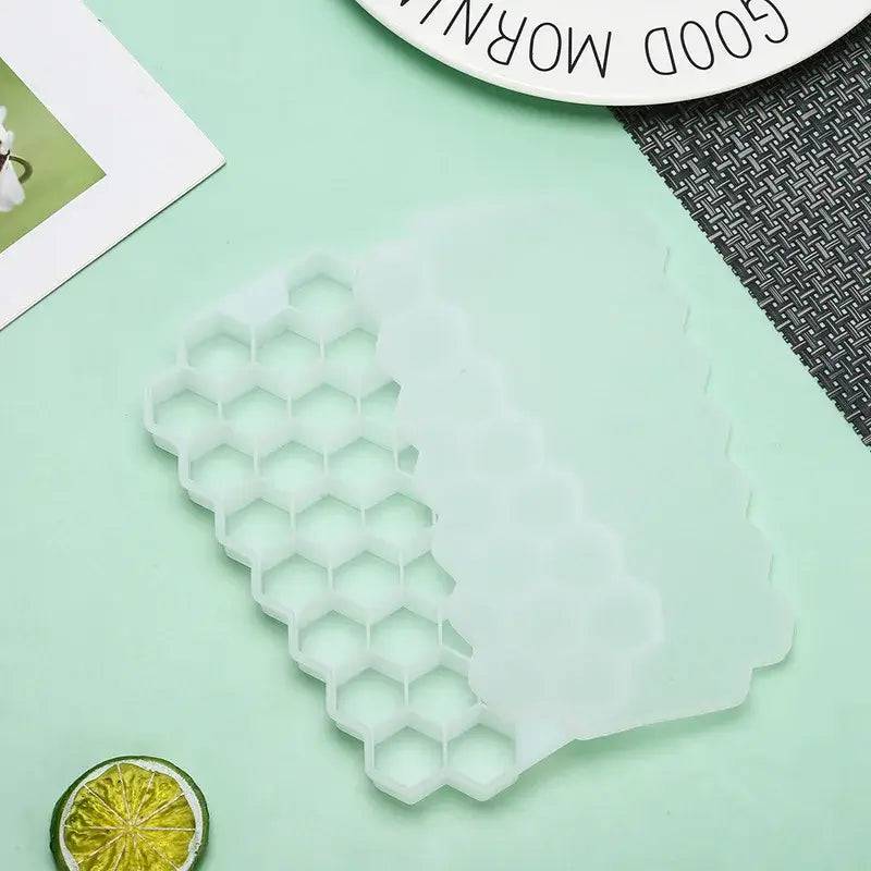 Ice Cube Mold Honeycomb Silicone Ice Cube Maker Ice Tray Mould Reusable Food Grade Ice Maker with Lids for Summer Juice Wine | Kitchen | Luvasmr - Satisfyingly Organised